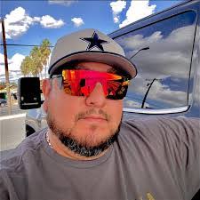 Steven Gammill's Instagram, Twitter & Facebook