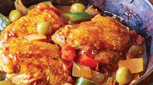 Puedes utilizar cualquier especia o hierba que te guste como las especias mexicanas o sazón de limón continúa cocinando la pechuga de pollo por aproximadamente 15 minutos más. 20 Recetas Navidenas Con Pollo Economicas Y Deliciosas Cocina Facil