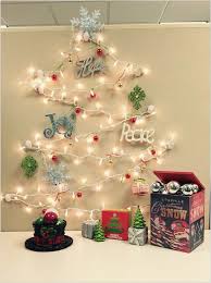 40 Perfect Office Christmas Decor Ideas 39 Office Christmas Decorations Christmas Cubicle Decorations Easy Christmas Decorations