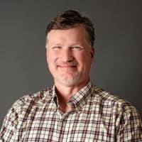 Bessie Dooley's Instagram, Twitter & Facebook