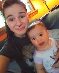 I'm sorry but I wish JIS would wash her kids hair…why does he always look  dirty???