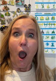 Hidden Mickey mystery pin unboxing! #creatorsearchinsights #momager  #disneycollection #disneytiktok #disneypins #disneypinhunt  #disneymysterypinunboxing #disneypinscollection #disneypinwall @Disney ...