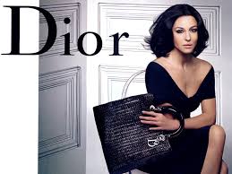 Veja mais ideias sobre vídeos grátis, baixar vídeo, dior. Papeis De Parede 1600x1200 Marca Dior Monica Bellucci Baixar Imagens
