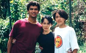 Learn more about aung san suu kyi's activism and political career. The Pain Of Aung Sun Suu Kyi S Sons Parted From Their Mother For 25 Years