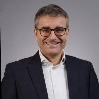 2000+ "Santamaria" profiles