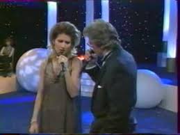 слушать песню а за окном то дождь то снег Celine Dion Parole Parole Avec Alain Delon Youtube Musica Cinema Artes Cenicas