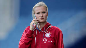 Aktuelle nachrichten, transfers, gerüchte, spielberichte, und kommentare zum fc bayern gibt es bei sport bild. Fc Bayern Munchen Kathleen Kruger Die Machtigste Frau Beim Fcb Fc Bayern Munchen Sport Bild