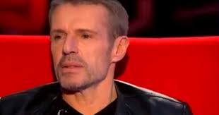 Lambert Wilson : "il est évident que je n'ai pas couché avec l'abbé Pierre" 