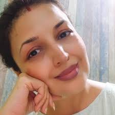 Baat kr ke dekhte hain by Follow This Voice