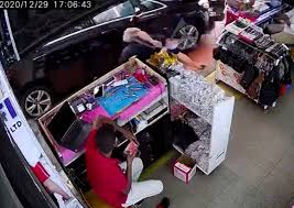 These injury claims are for victims. Man Arrested For Drink Driving After Crashing Into 2 Pedestrians At Little India Singapore News Asiaone