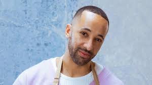 Live updates as Stokie Aaron in The Great British Bake Off final