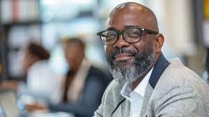 Alice Bahe's Instagram, Twitter & Facebook