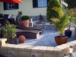 Hausler Blend Pflastersteine Platten Kleine Steine Und Grosse Platten In Gleicher Voll Trendiger Opt Pflastersteine Schone Terrasse Terrassengestaltung