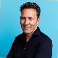 Chris Grassi's Instagram, Twitter & Facebook