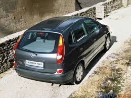 The almera tino model is a car manufactured by nissan, sold new from year 2003 until 2006, and available after that as a used car. Nissan Almera Tino 2003 Precios Equipamientos Fotos Pruebas Y Fichas Tecnicas Km77 Com