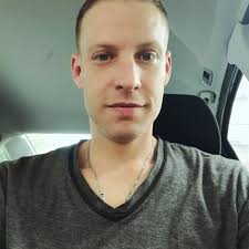 Oh Ariana Grande 💋