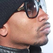 Que White's Instagram, Twitter & Facebook