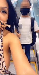 Spirit airlines is the leading ultra low cost carrier in the united states, the caribbean and latin america. Playboy Model Is Kicked Off Southwest Airlines Flight For Revealing Outfit Daily Mail Online