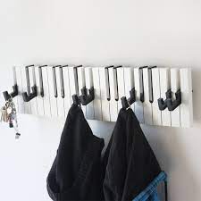 They can bring a touch of style and creativity to every room of the house. Funky Coat Hooks Whaciendobuenasmigas
