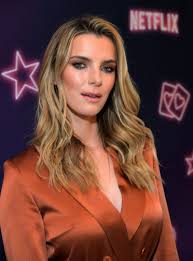 View 96 nsfw pictures and videos and enjoy bettygilpin with the endless random gallery on scrolller.com. Betty Gilpin Style Clothes Outfits And Fashion Celebmafia