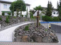 Metten basalt schwarz basalt schwarz hofgestaltung gartenweg gartengestaltung und garten. Beetabdeckungen Centrum Garten Land Centrumgala