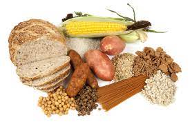 Los alimentos bajos en carbohidratos son la carne, el pescado, los huevos, las verduras y las grasas naturales como la mantequilla. Alimentos Con Carbohidratos Complejos Lista Muy Completa Beneficios Y Ejemplos