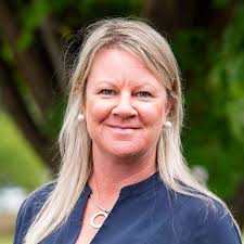 Mountain Biking Program Handbook by Snowy Mountains Grammar School