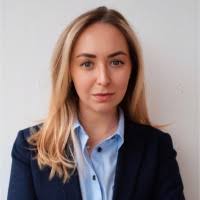 500+ perfiles de «Karlova»