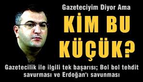 Cem küçük, sancak grubu'nun sahibi olduğu star gazetesi'nden gelen iş teklifine olumlu yanıt vererek bir haftanın sadece 4 gününde star gazetesi'nde köşe yazarlığı yaptı. Medyaya Tehditler Savuran Cem Kucuk Kim