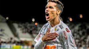 Fábio carille, corinthians' manager in 2019. Pedrinho Se Despede Da Torcida Do Corinthians Em Video No Instagram