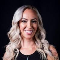 Heather Kouns's Instagram, Twitter & Facebook