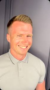 Siema✌🏼 Przy współpracy z Capilla Luxe całkowicie odpicowaliśmy gościa  🔥🔥 Tez tak chcesz dawaj znać 😀 www.capillaluxe.pl Do zoba na fotelu ✌🏼