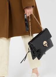 Livraison et retour toujours gratuits ! Soldes Sac A Main En Cuir Noir Vanessa Bruno Createurs Place Des Tendances