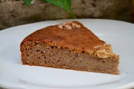 Vous avez envie de préparer un gateau facile ? Gateau Aux Noix Et Miel Recette Par La P Tite Cuisine De Pauline