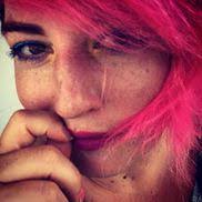 Mari Charles's Instagram, Twitter & Facebook