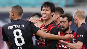 Prepare yourself for matchday and beyond with official football gear from nike. Football News Rb Leipzig Slip Up In Bundesliga Title Race After Draw With Eintracht Frankfurt Eurosport