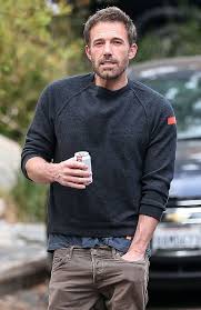 Ana de armas split from ben affleck late last year. Ben Affleck Has Been Working Out A Ton Amid Pandemic