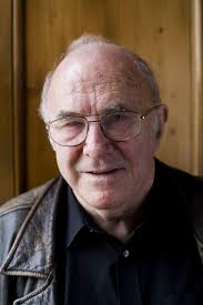 Broadcaster Clive James dies aged 80