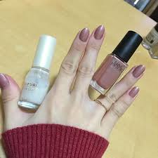 ネイルホリックbe805単色ベタ塗りでもかわよい セルフネイル 単色ネイル nailholic ネイルホリック ちふれ シンプルネイル nail polish nails polish