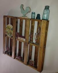 We have collated some diy wall shelves which will surely inspired you to make one using some available materials in the house. 25 Diy Pallet Shelves For Storage Your Things