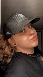 Senior year for my ZoZo! 🥹 What an honor it is to be your mother my  beautiful girl. You are truly beautiful inside and out and I am so proud of  you