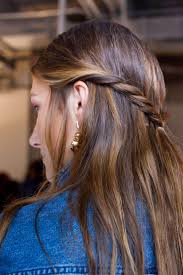 This look is subtle and captivating with light twisted braid for long hair. 16 Runway Inspired Beach Wedding Hairstyles To Try