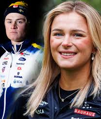 HV71 gör en riktig prestigevärvning med NHL-meriterad guldhjälte som  återvänder till SHL 👊💪 Läs mer i kommentarerna nedanför 👇 Vilken grym  värvning. Välkommen tillbaka till SHL! 👏👏👏