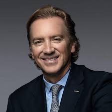 Nissan North America chairman resigns