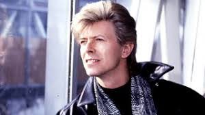 Mary Stott's Instagram, Twitter & Facebook