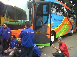 Haryanto membeli 11 unit bus lelangan yang terdiri atas 6 unit eks nusantara (1 1525, 2 1626, 3 1830) dan 5. Po Haryanto Vs Po Zentrum Tanju Attack