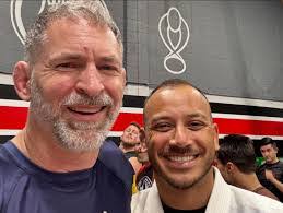 Daniel Rothery's Instagram, Twitter & Facebook