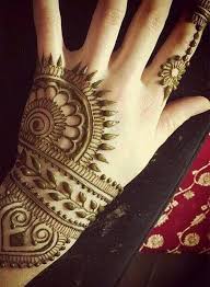 Try yin and yang henna tattoo if you believe in the dual nature of life. 70 Simple Mehndi Designs For Hands Body Art Guru
