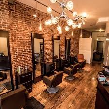 Idalias Salon Ny Curls Understood Hair Salon Decor Hair Salon Interior Salon Furniture
