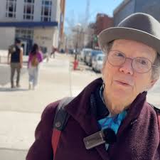 Do metro Detroiters think Ann Arbor is one of the best places to live in  the U.S.?